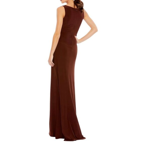 IEENA FOR MAC DUGGAL Faux Wrap Ruched Jersey Sleeveless V Neck Gown NWT Size 4 - Picture 1 of 10